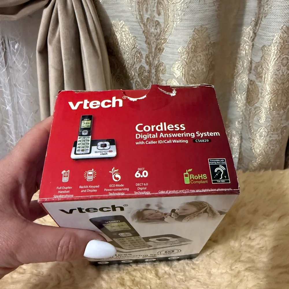 Vtech CS6829 DECT 6.0 Cordless Phone and Digital Answering System